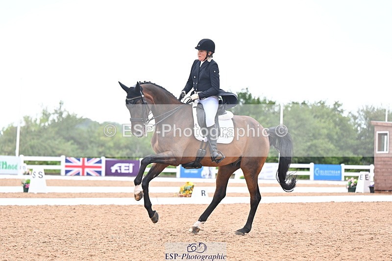 240815A-155452-02489 - 228-Nicola.Rapley-Scolari's.Glory