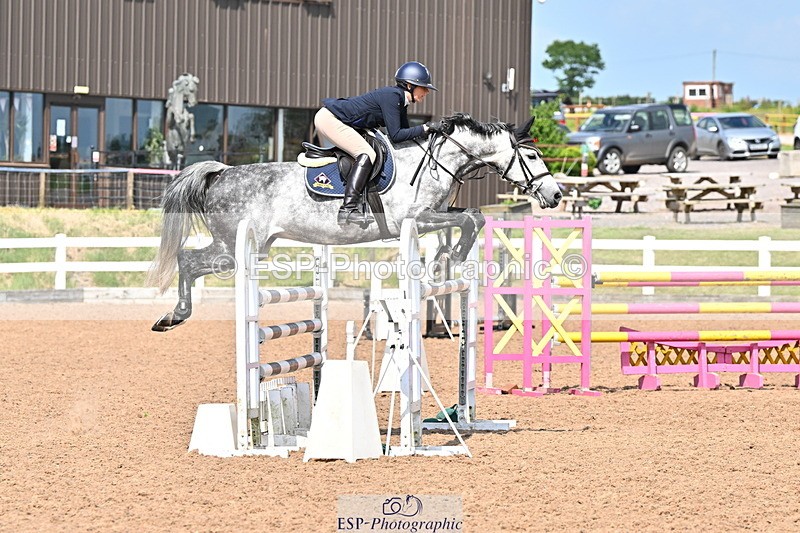240605A-160647-01039 - Cls 5 Foxhunter and 1.20m Open