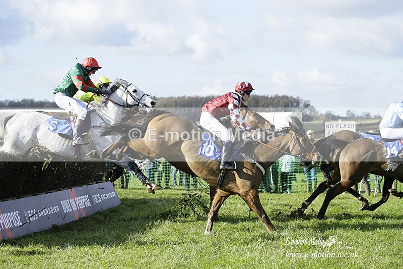 PtP 050322 603 - The Beaufort Races Didmarton 05/03/22