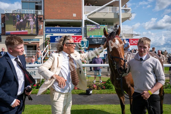 140625-Race 6-Classic Encounter-9701 - Race 6 4.45pm Ice Co Supporting Macmillan Handicap