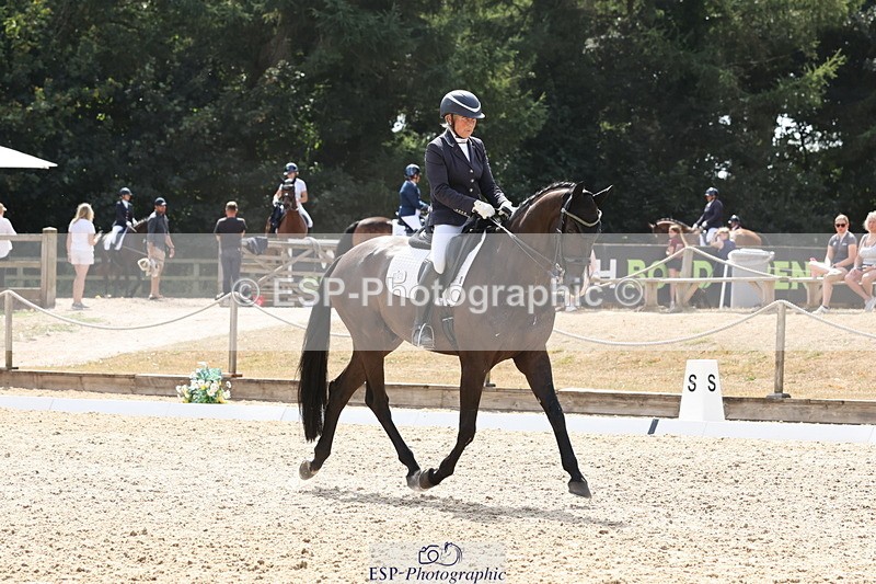 250809A-150604-04478 - 043-Louise.HutchinsonKingstone-W