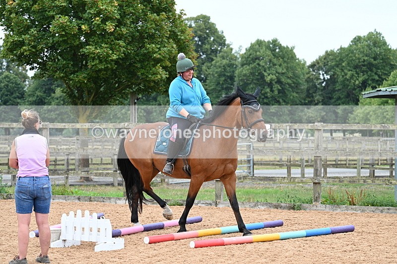 WJ7_8230 - Poles 11:00am