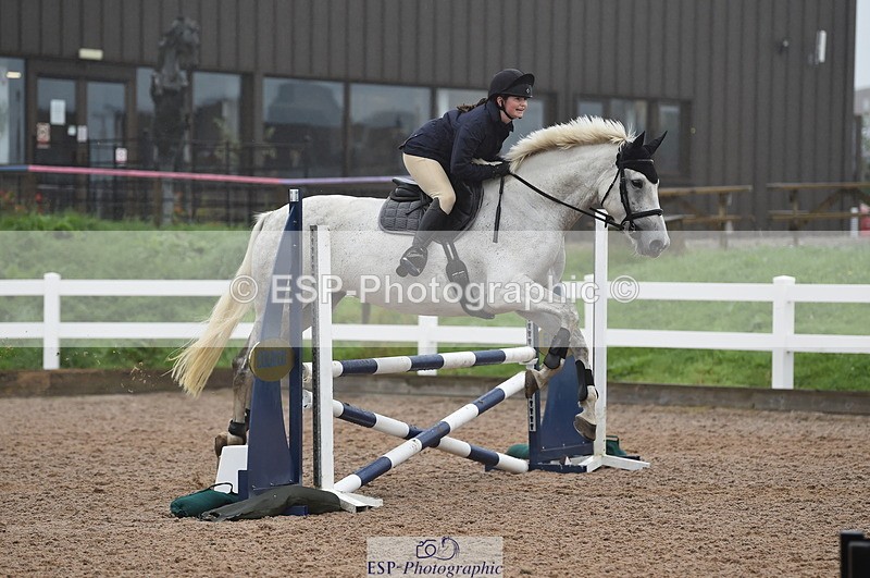 220829A-170012-00335 - 80cm Classes 5a 5b & 6