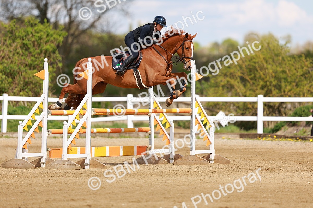 SBM_001879 - Class 4 - Senior Newcomers - 1.10m