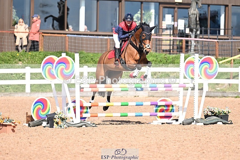 260328-135722-03963 - Cls 24 1.05m Amateur Quali