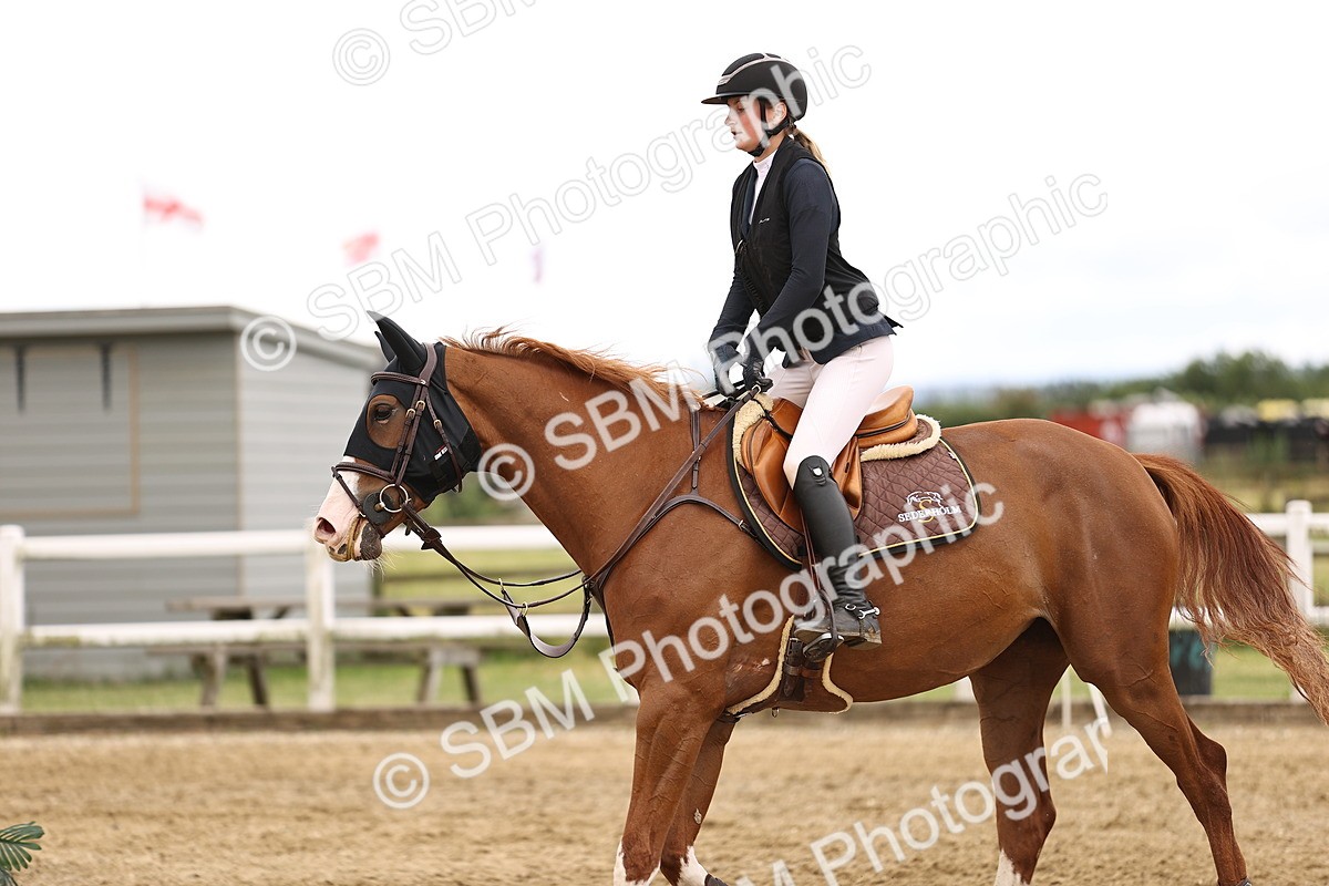 SBM_003319 - Class 21 - Senior Newcomers - 1.10m
