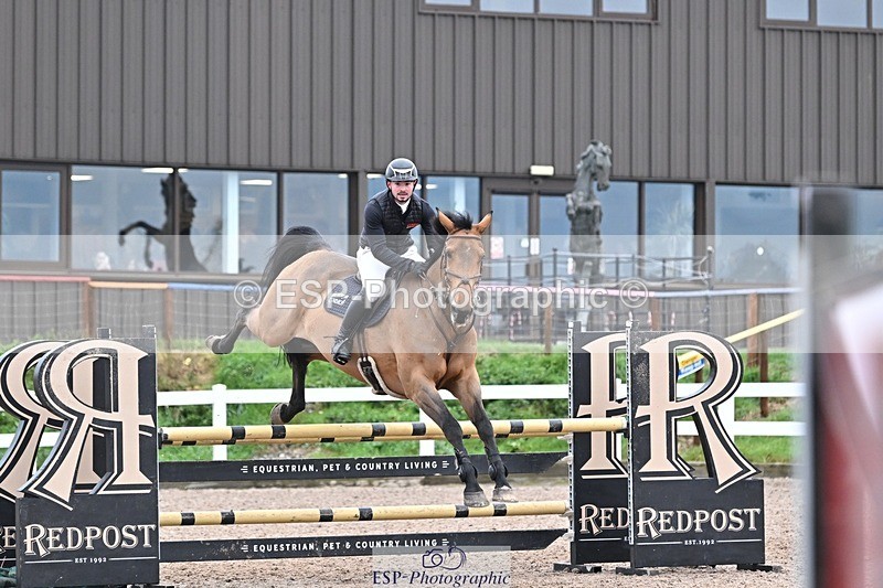 241127-131410-00631 - Cls 04A&B Snr Newc & 1.10m Open