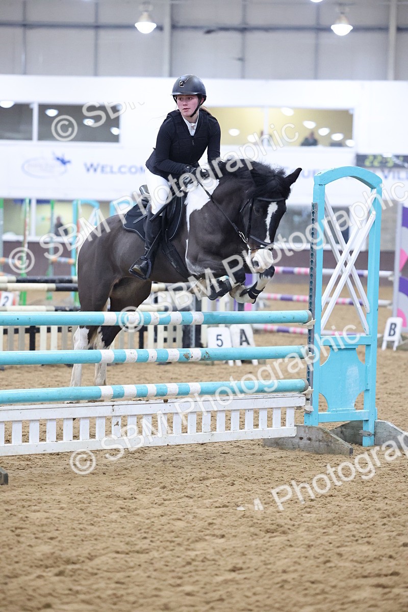 SBM_003283 - Class 11 - Blue Chip Pony Newcomers - 1.00m Open
