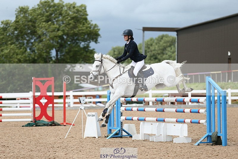 230716A-144947-04059 - Class 25a Pony Fox & 1.10 Open