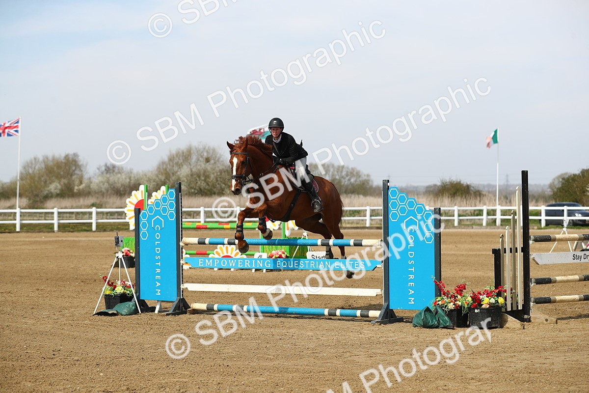 SBM_002441 - Class 10 - Senior Newcomers - 1.10m