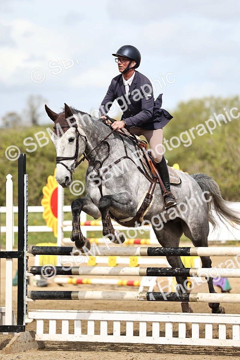 SBM_001178 - Class 4 - Senior Newcomers - 1.10m