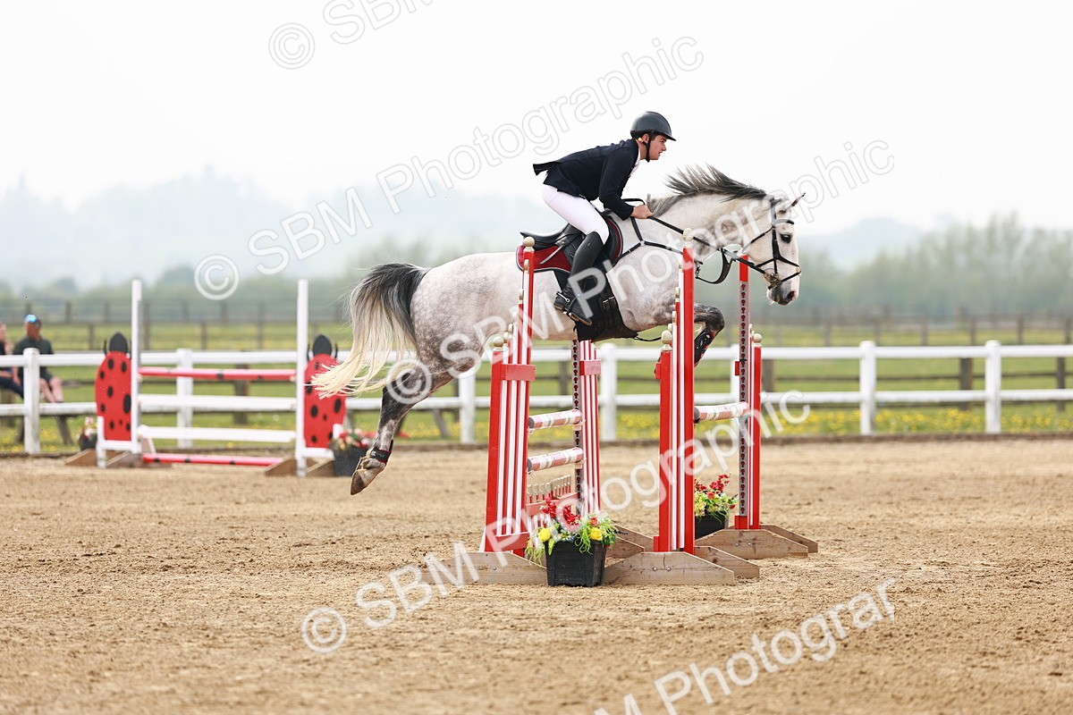  - Class 18 - Senior Newcomers - 1.10m