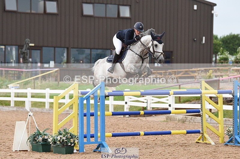 230628A-162944-01058 - Cls 6 1.30 & 1.40m Open