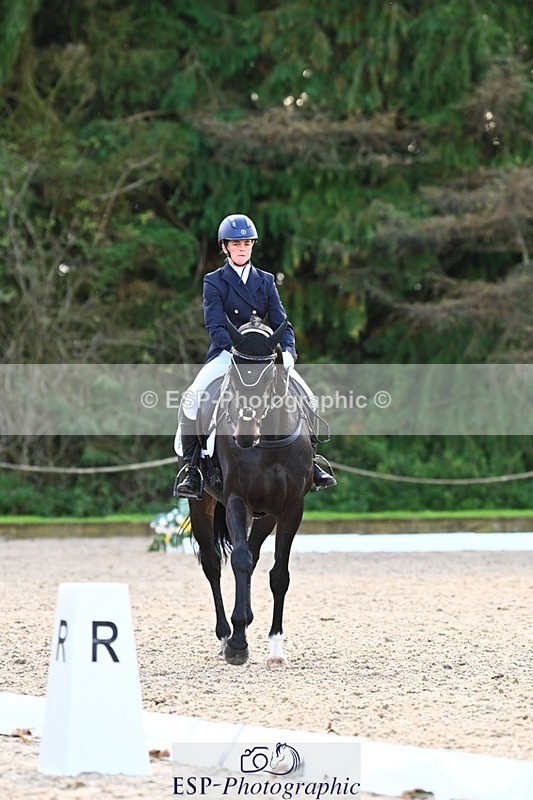 231021-144052-17894 - 342-STORM.IN.DECEMBER-Claire.Fielding-DR