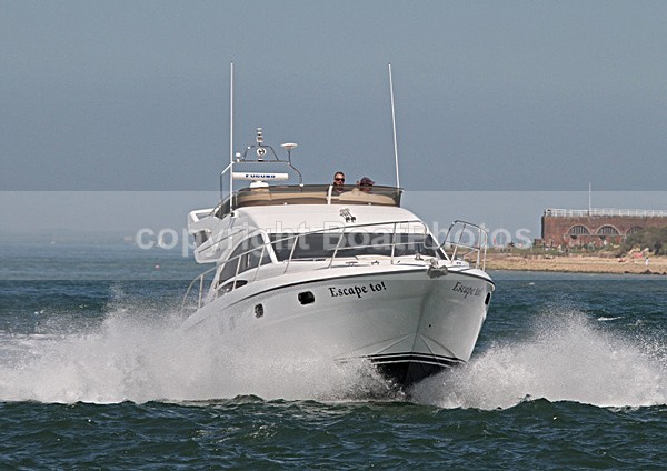 100523 ESCAPE TO IMG_4413 - Flybridge Cruisers