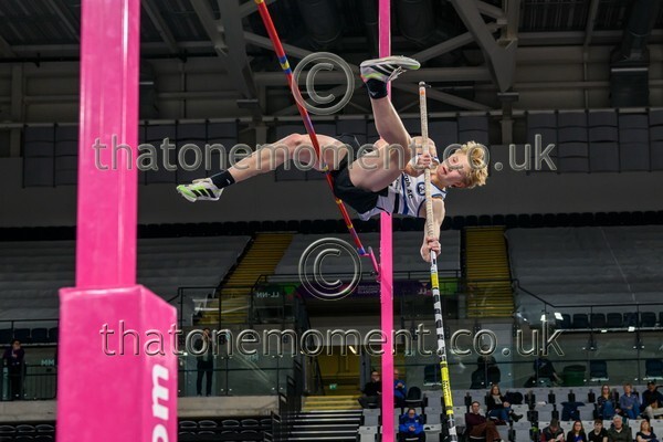 SenInd26-810347 - Field Male