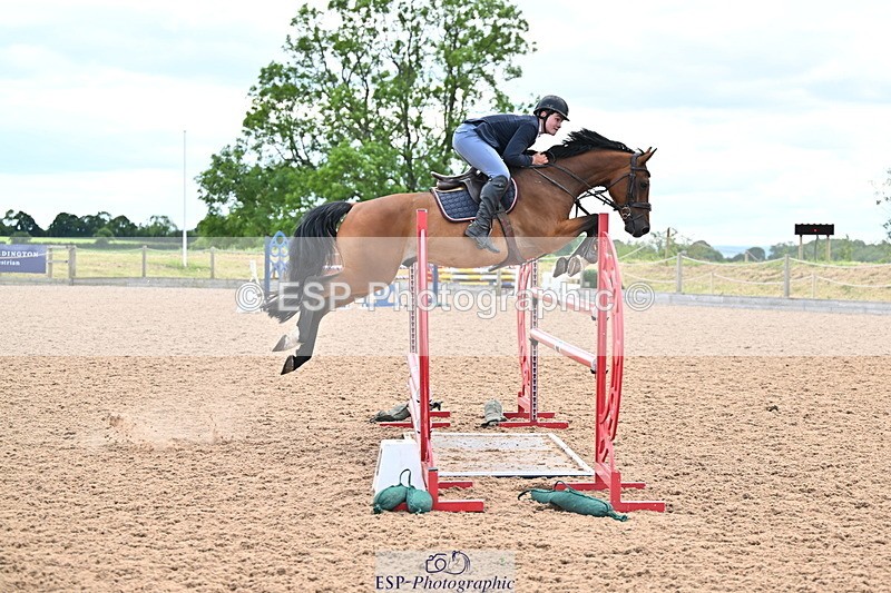 240608A-144337-02810 - Cls 5 Snr Foxhunter and 1.20m Open