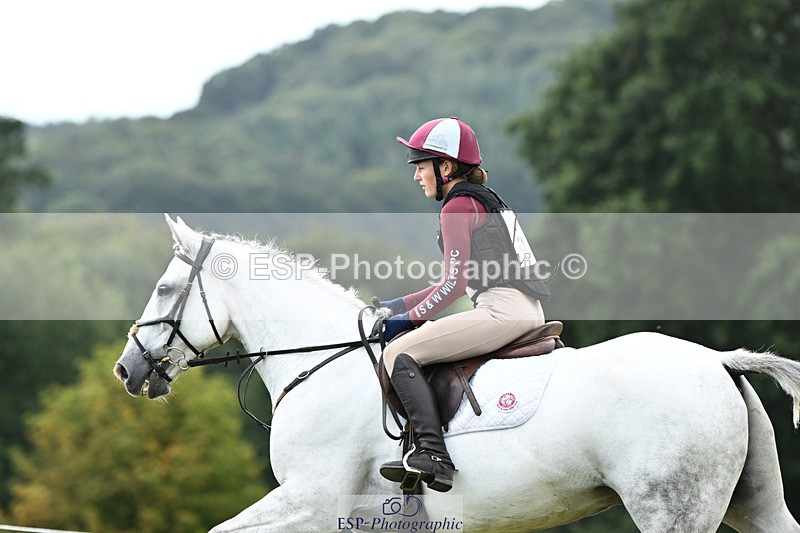 240825X-114831-32130 - 70cm XC 11.00 to 12.00