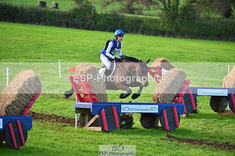 251025A-155856-21520 - G-516-Zara.Bucknell