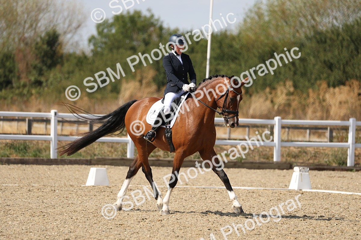 SBM_022433 - Class 22 - M5 Silver 14.31.15.43