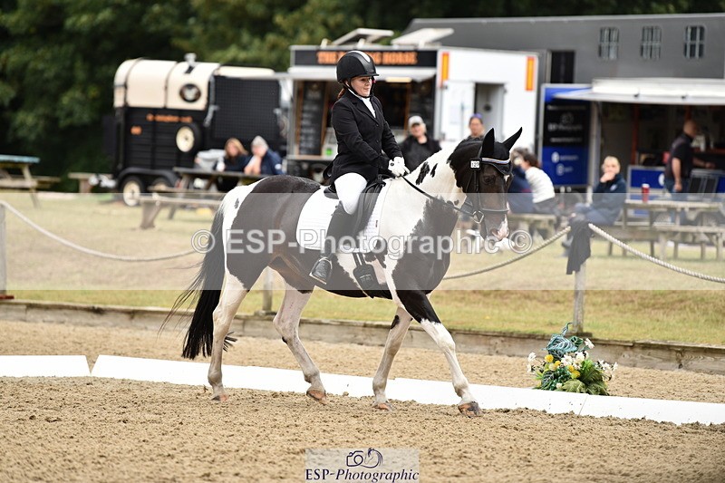 140109A-231840-08436 - 129-Nicole.Windley-Sweetcombe.Huntsmans.Girl