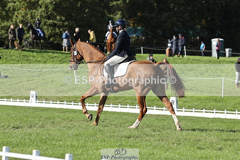 251024A-144426-14273 - G-573-Lisa.Stock