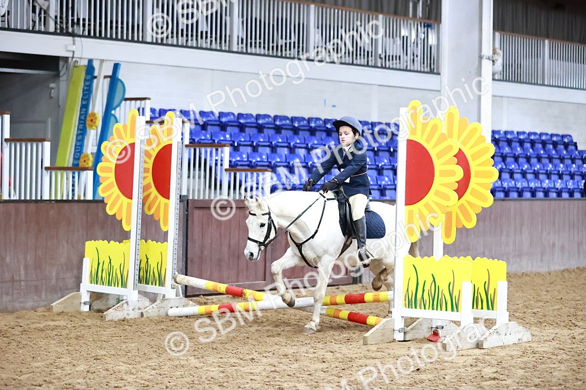 SBM_000102 - Class 1 - Cross Pole Jumping 30cm 40cm