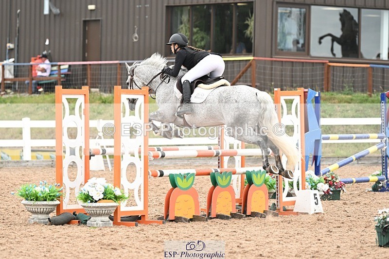 250629-135302-11435 - Cls 37 Newcomers and 1m Open