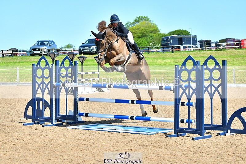 230526A-113114-01518 - Cls 2 Newcomers