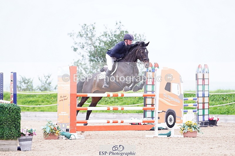 240803A-111834-07397 - Cls 29 Snr Foxhunter