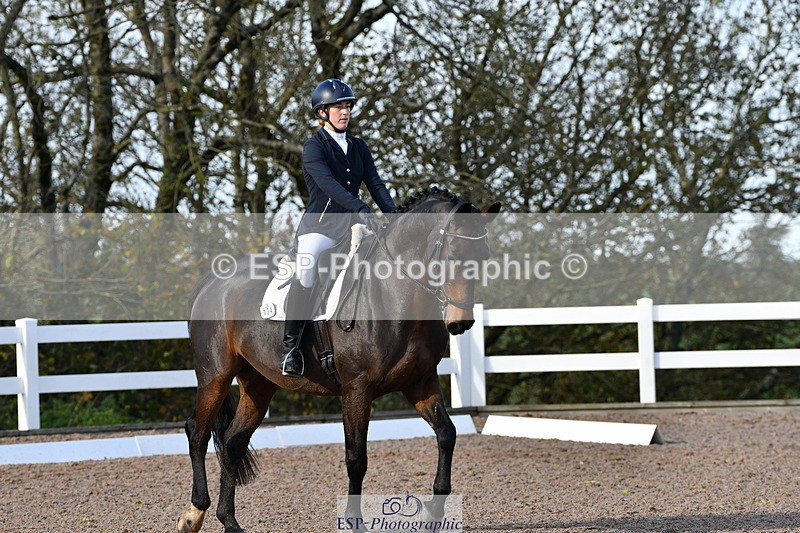 231104A-123711-00498 - Cls 12 Music Medium