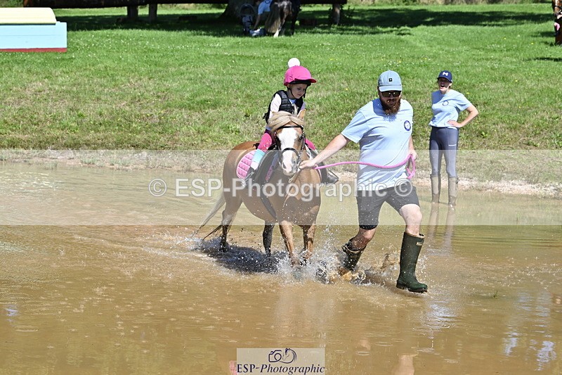 240728B-111438-01241 - Gemma's Group XC