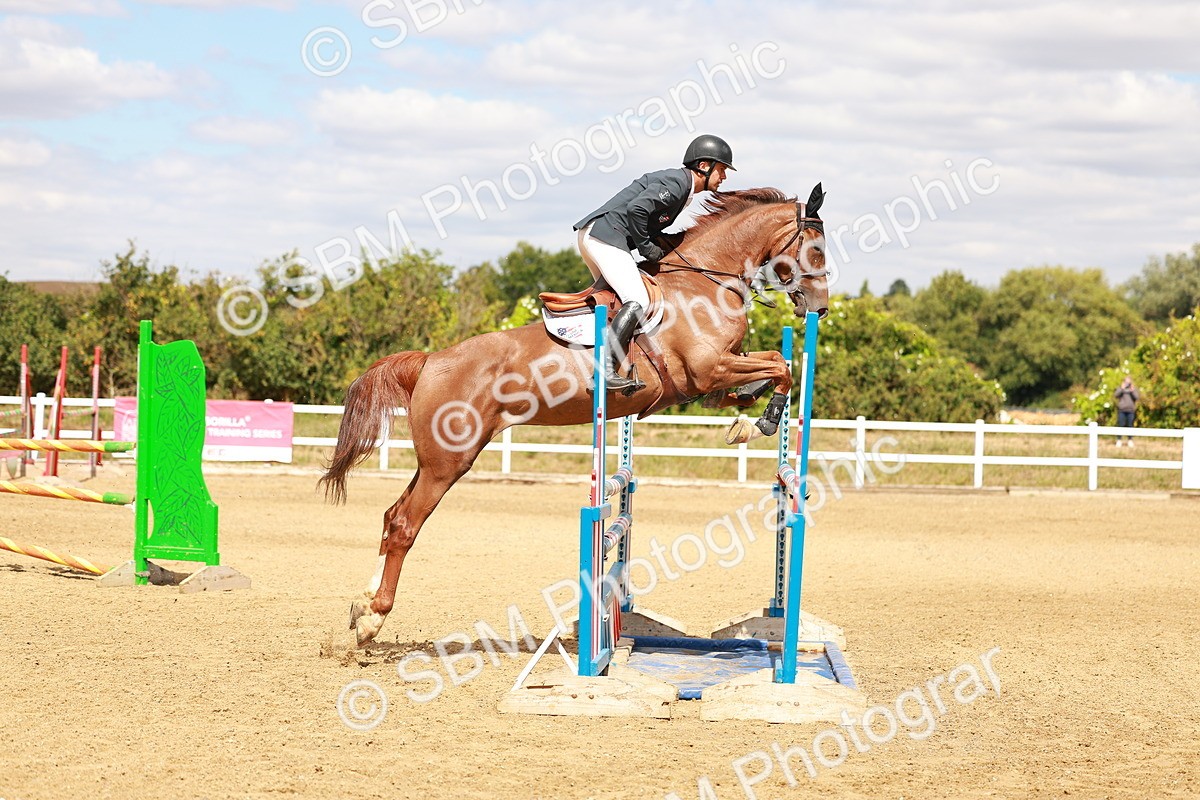 SBM_006549 - Class 4 - Senior British Newcomers - 1.10m