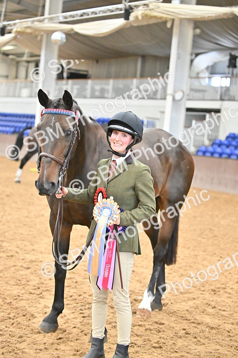 SBM_000803 - Class 16 - In Hand Showing Supreme Championships