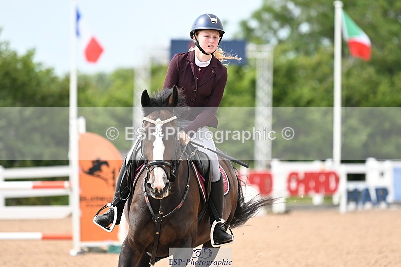 240726A-153802-02327 - Cls 11 1.05m Amateur Qualifier