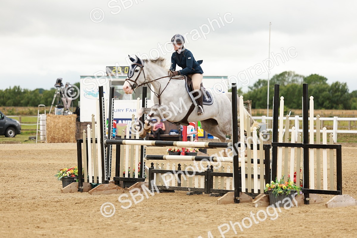 SBM_006855 - Class 2 - Senior Discovery - 1.00m Open