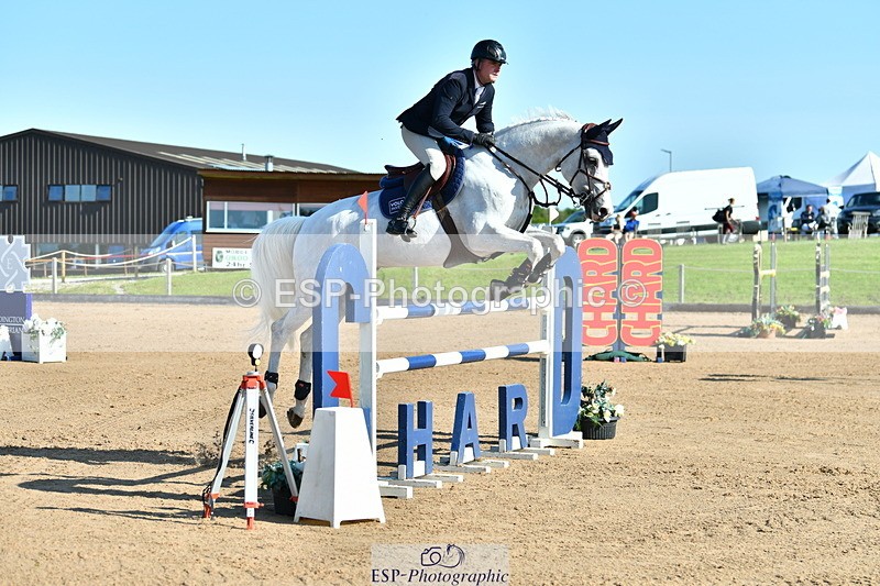 230720A-091334-01615 - Cls 1, 2 Star Small 1.30m