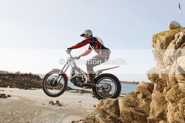 TR 010309-469 - 2 Day 01/03/09 (Sun)