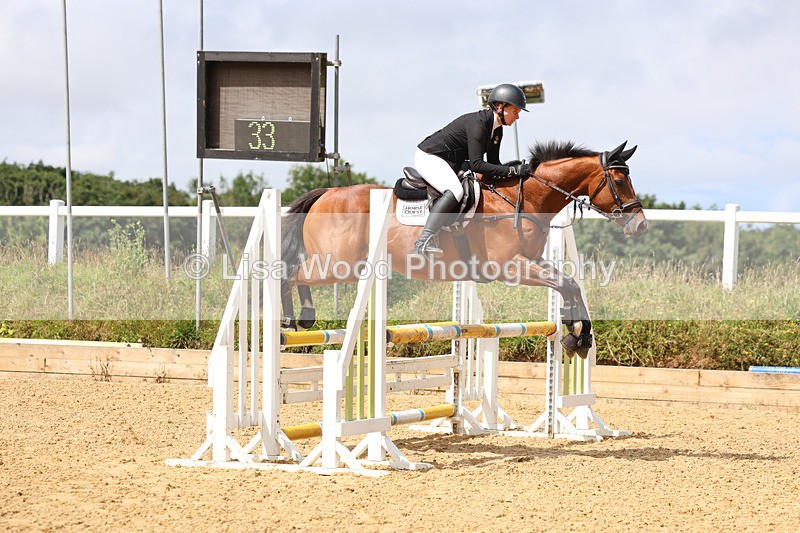 3E7A9845 - Class 9: Senior British Novice/90cm open