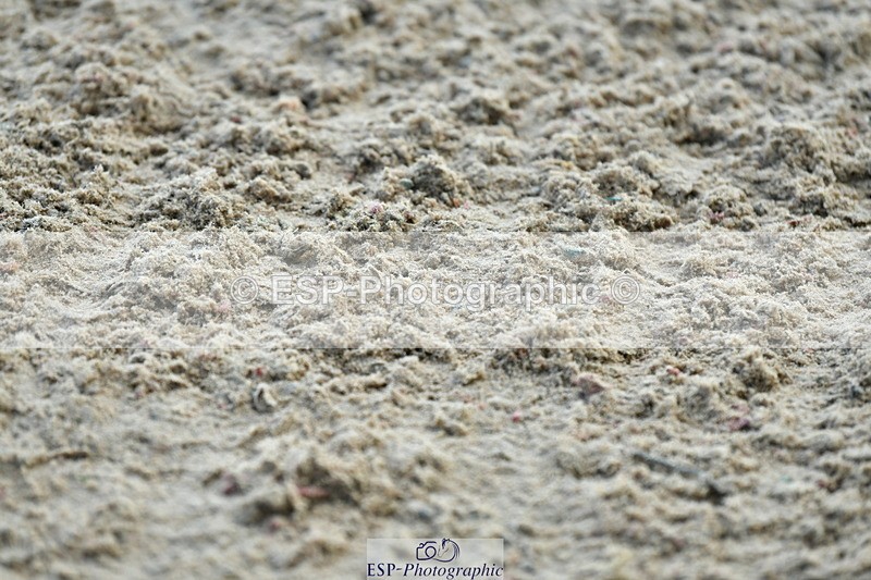 230723A-094745-10655 - Cls 4, 2 Star Small 1.30m