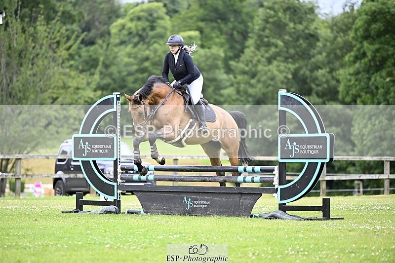 240705-095319-07507 - Cls 26 85cm Amateur Qualifier