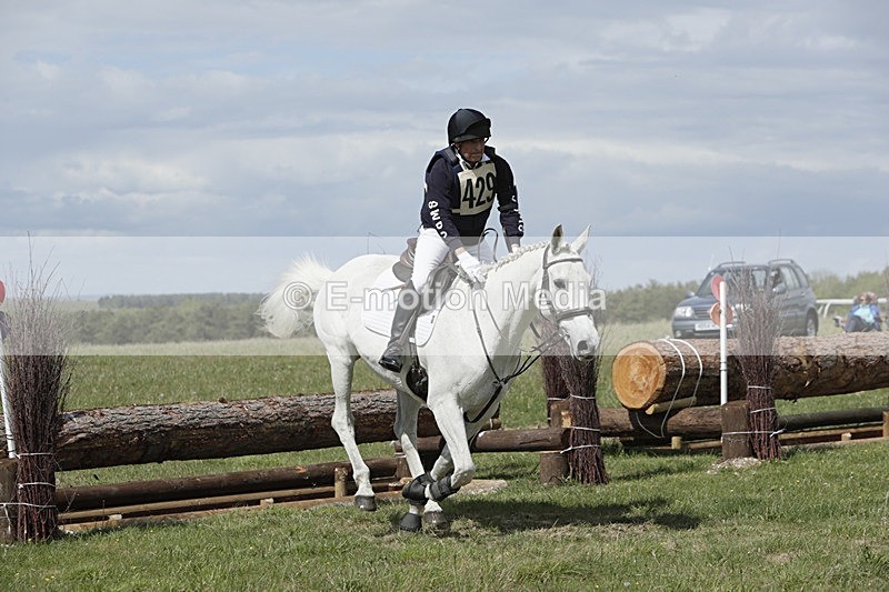 BVHT 140517  NXC -556 - Class 2 XC Novice 14/05/17