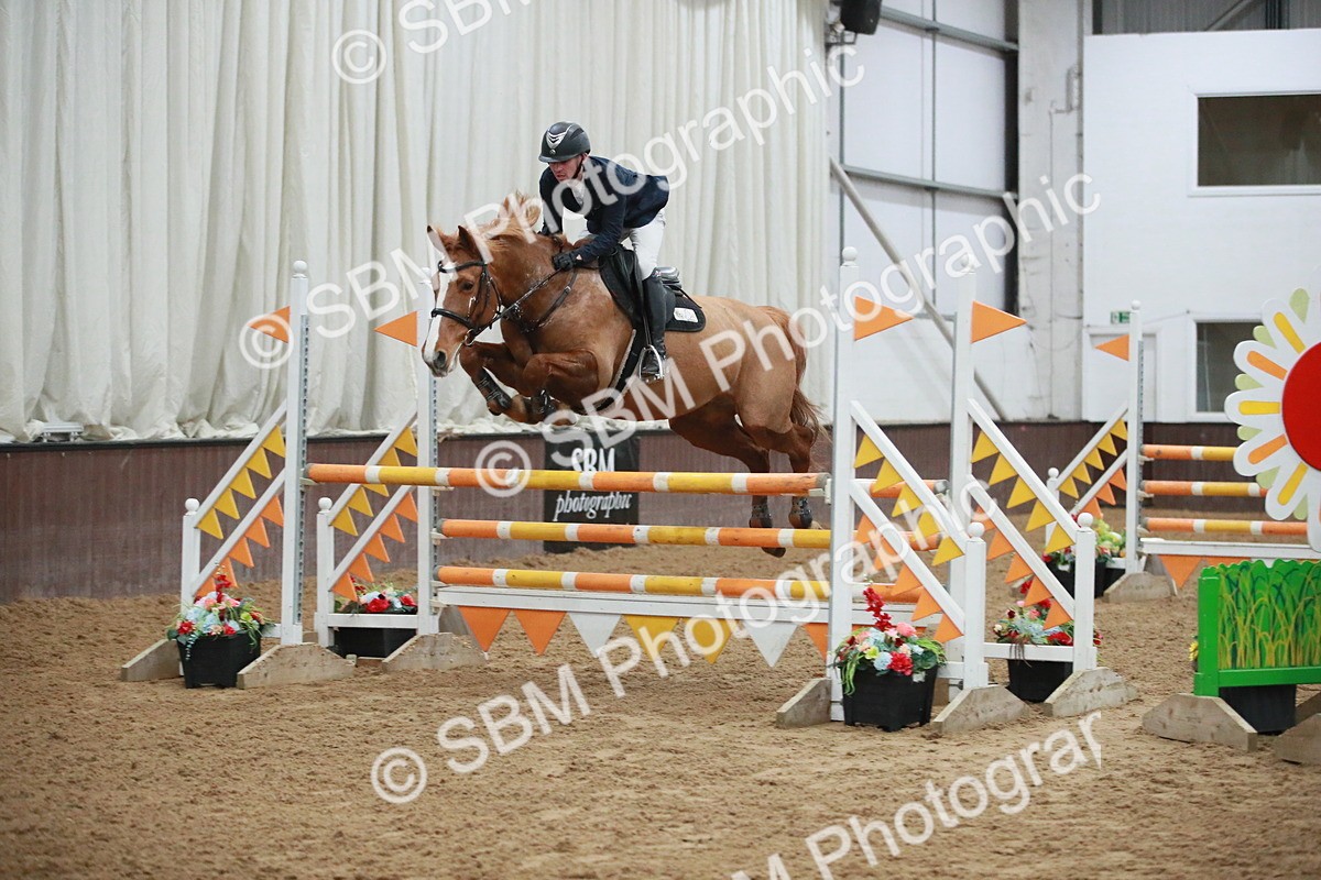 SBM_001127 - Class 4 - Senior Newcomers - 1.10m Open