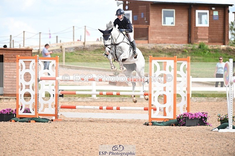 250723-154206-01195 - Cls 6 Foxhunter and 1.20m