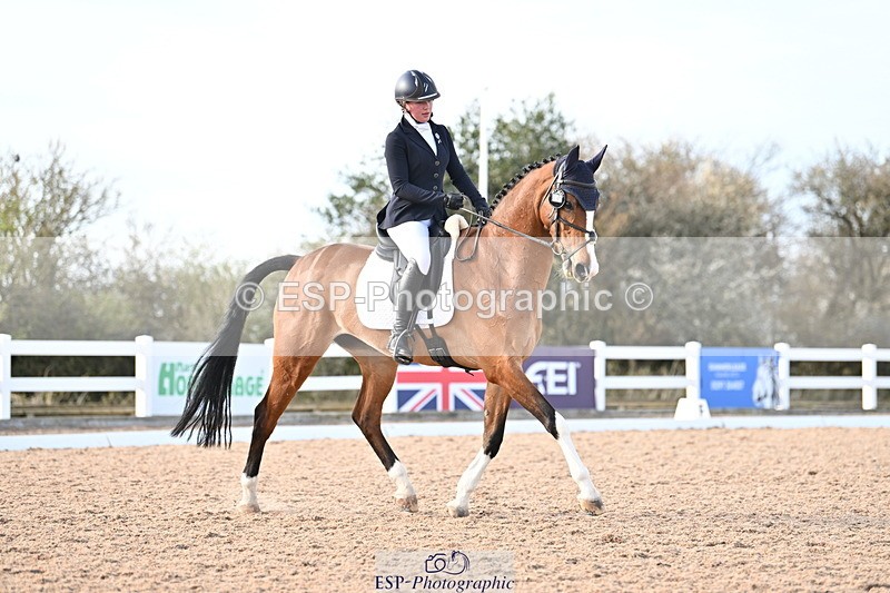 240324A-160811-04754 - Novice 28, 15.33 to 16.15