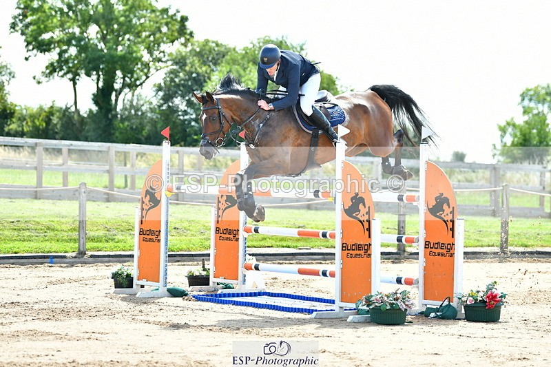 230720A-105206-01997 - Cls 5, 2 Star Medium 1.35m