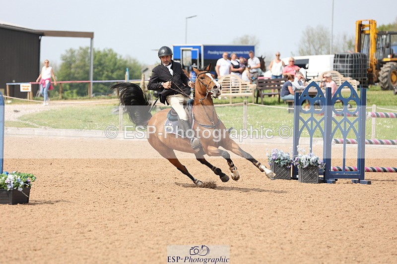 240511A-151332-14590 - Cls 36 National 1.30m Open