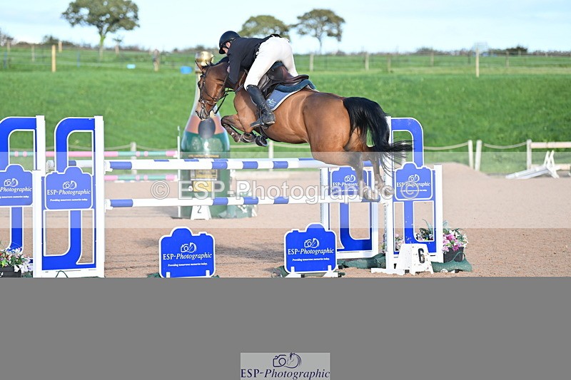 231014A-182143-06381 - Cls 21 National 1.30 & 1.40m Open