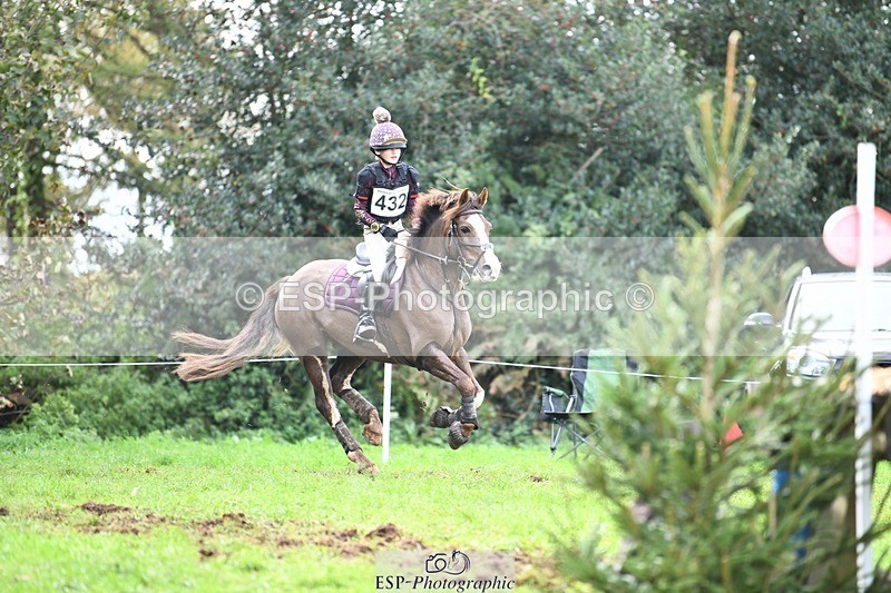 231021-133158-18058 - 432-DALEY-Oona.Gowan-SC+XC