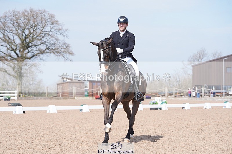 250404-121254-05616 - 032-Darren.Hicks-Sir.Robinson